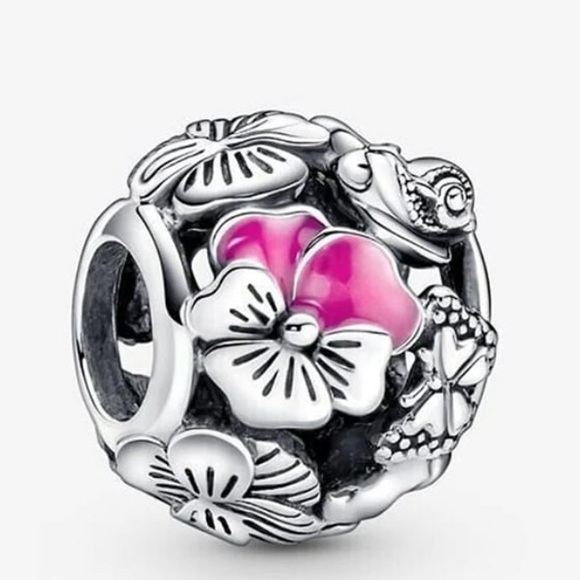 Pandora Necklace with 3 charms. Wore only a few times. Looks brand new. - Picture 7 of 7